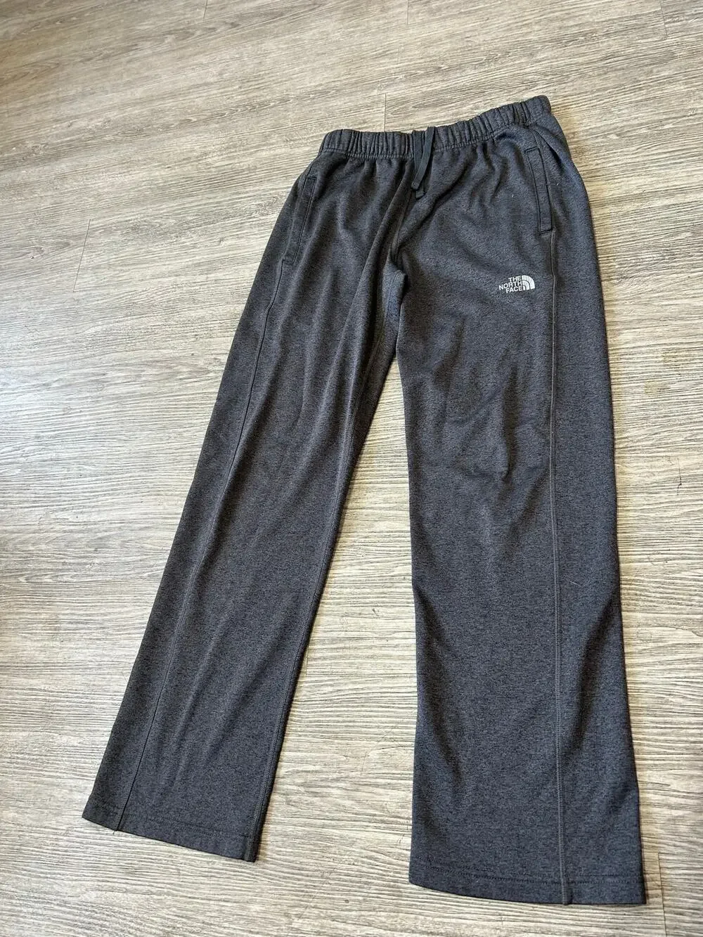 The North Face Mens Small Grey Fleece Sweatpant Open Bottom Straight Leg Lounge⁠